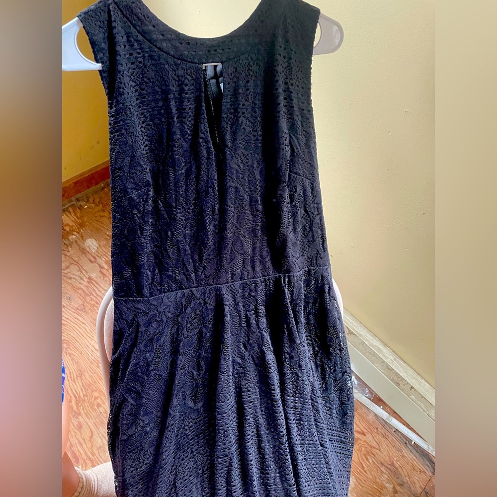 Black Danny and Nicole size 16 dress